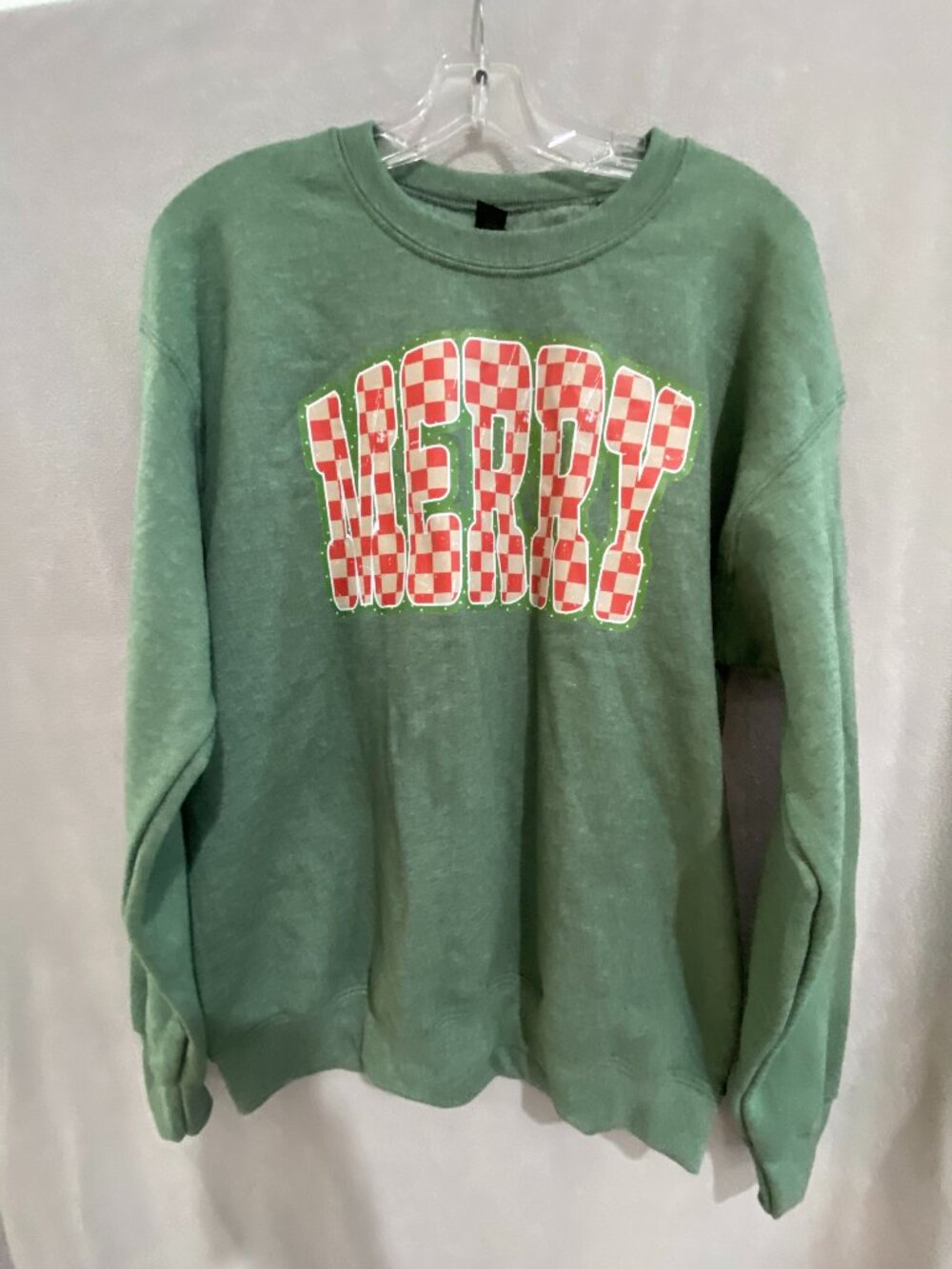 Merry Christmas Graphic Sweatshirt Green Fleece Crewneck Pullover Size Medium
